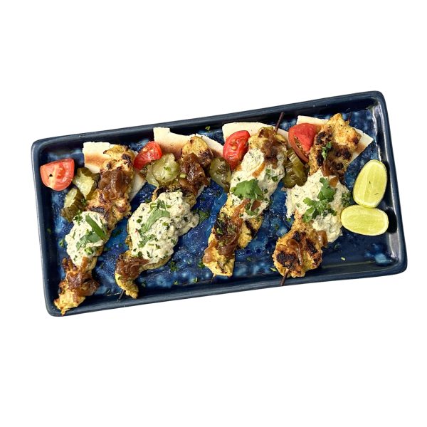 MARINATED CHICKEN SKEWERS WITH GREEK YOGURT